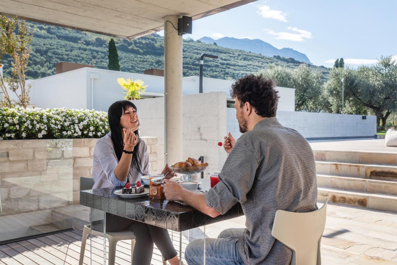 Oleeva Garda Living - Adults Only *